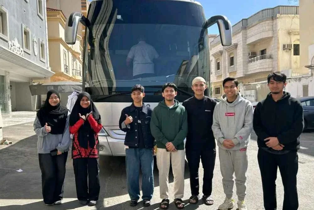 Tujuh pelajar Selangor yang dilaporkan terkandas di Jeddah, Arab Saudi, kini telah dipindahkan ke Jordan susulan konflik di Asia Barat.