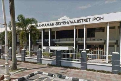Sebuah syarikat perkhidmatan binaan didenda RM25,000 oleh Mahkamah Sesyen Ipoh pada Rabu selepas mengaku bersalah memiliki 2,439 liter minyak diesel tanpa permit yang sah.