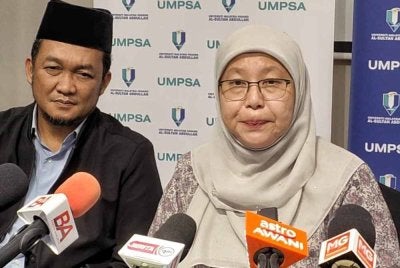 Yatimah ketika mengadakan sidang akhbar di sebuah hotel pada Rabu.