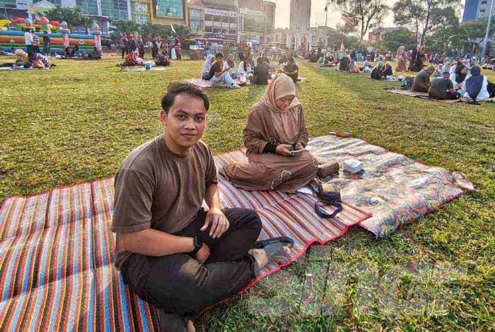 Fakhri Aiman mengakui akan berbuka di Padang MBK1 setiap kali Ramadan kerana sukakan suasana yang unik.