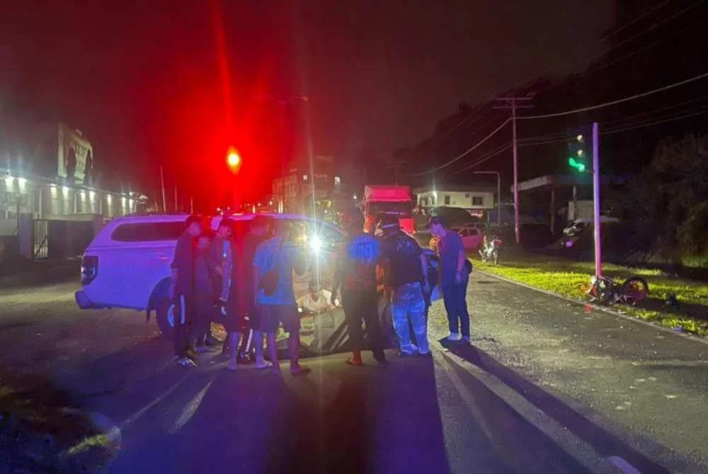 Lokasi kejadian mangsa dilaporkan meninggal dunia selepas motosikal yang ditunggangnya bertembung dengan pacuan empat roda di Jalan Leila, Sandakan.