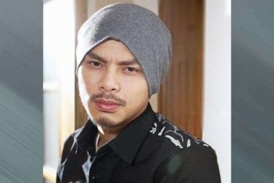 Namewee sebelum ini direman selama sembilan hari bermula 5 hingga 13 November sebelum dibebaskan dengan jaminan polis sementara menunggu laporan bedah siasat mangsa.