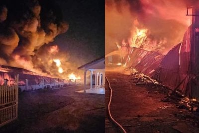 Api marak membakar sebuah kedai serbaneka yang menjual peralatan rumah di Kajang pada Jumaat.