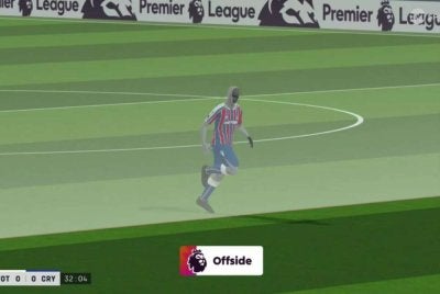 VAR mengesahkan Ismaila Sarr berada dalam keadaan ofsaid dan membatalkan gol pembukaan Palace.
