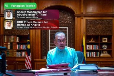 Perbualan menerusi panggilan telefon dengan Perdana Menteri Qatar, Sheikh Mohammed bin Abdulrahman Al Thani, kemudian dengan Putera Mahkota dan Perdana Menteri Bahrain, Putera Salman bin Hamad Al-Khalifa, semalam.