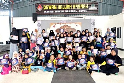 Usaha membentuk masyarakat kembali kepada al-Quran perlu bermula dengan pendidikan sejak usia kanak-kanak, selaras dengan semangat penganjuran World #QuranHour yang menekankan pembinaan manusia berteraskan kitab suci serta sunnah.