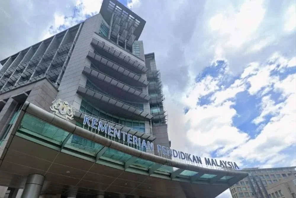 KPM memaklumkan sebanyak 413,299 calon telah mendaftar untuk menduduki peperiksaan berkenaan di 3,350 pusat peperiksaan di seluruh negara.