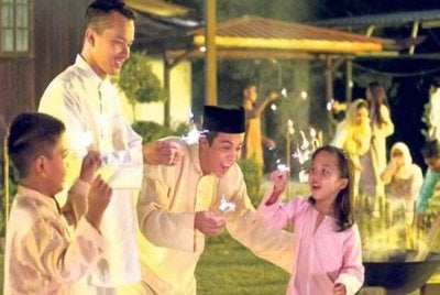 Masyarakat perlu ingat bahawa penentuan hari pertama Syawal itu bukanlah perkara yang dibuat secara sembarangan atau semberono.