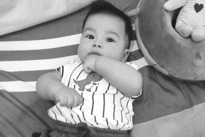 Hayl Haarith ditemukan tidak sedarkan diri di pusat jagaan bayi 24 jam yang terletak dalam kawasan Hospital Seberang Jaya pada awal pagi Isnin.