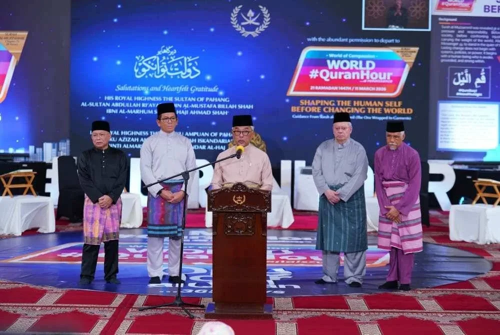 Al-Sultan Abdullah mencemar duli hadir menyertai WQH 2026 di Masjid Sultan Haji Ahmad Shah, UIAM Gombak pada Rabu.