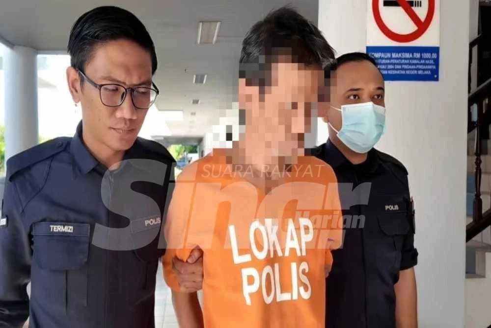 Suspek dibawa ke Mahkamah Majistret Ayer Keroh pada Khamis untuk permohonan reman.