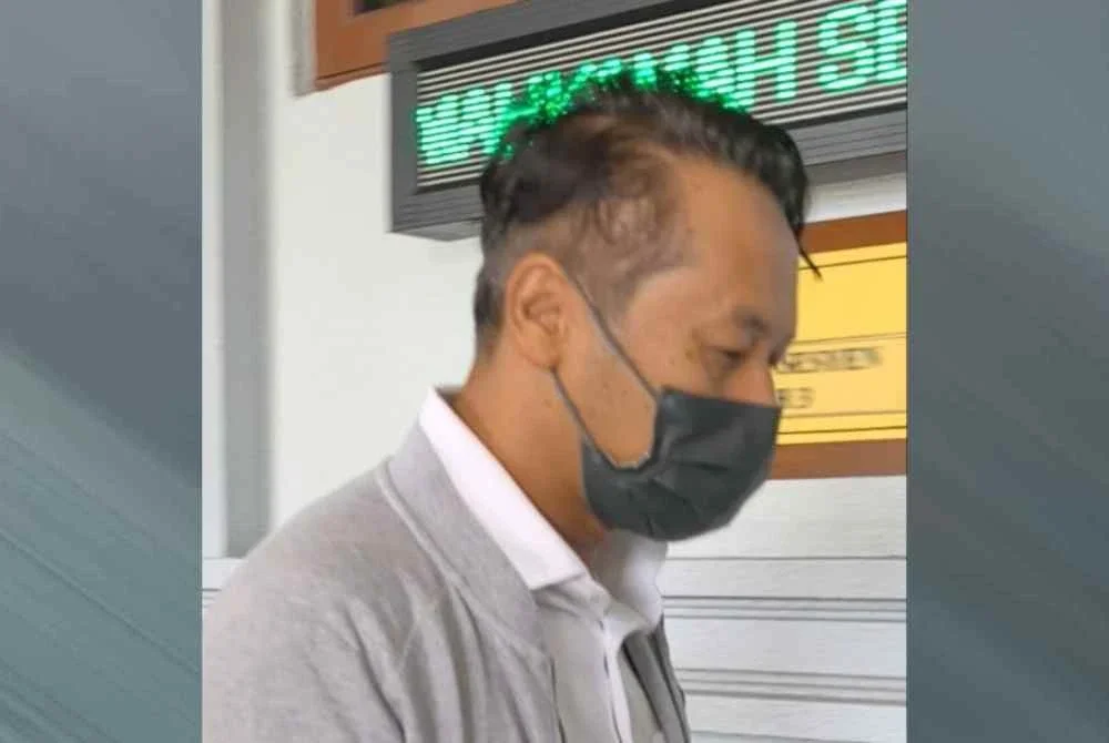 Rosland, 53, bagaimanapun mengaku tidak bersalah selepas pertuduhan dibacakan di hadapan Hakim Azrul Darus pada Khamis.