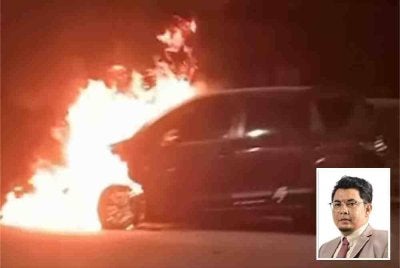 Individu didapati bersalah melakukan khianat dengan api atau bahan letupan boleh dikenakan hukuman penjara sehingga 20 tahun dan denda. Gambar kecil: Muhammad Akram