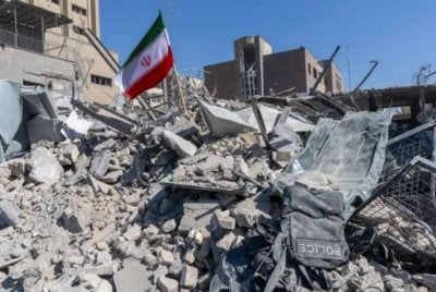 Serangan ganas AS-Israel yang telah memusnahkan struktur di Teheran. 
