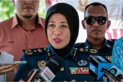 Sayani ketika ditemui media sempena Majlis Edaran Bubur Lambuk Iftar Ramadan JBPM Perak di Bulatan Azlan Shah, Meru Raya.