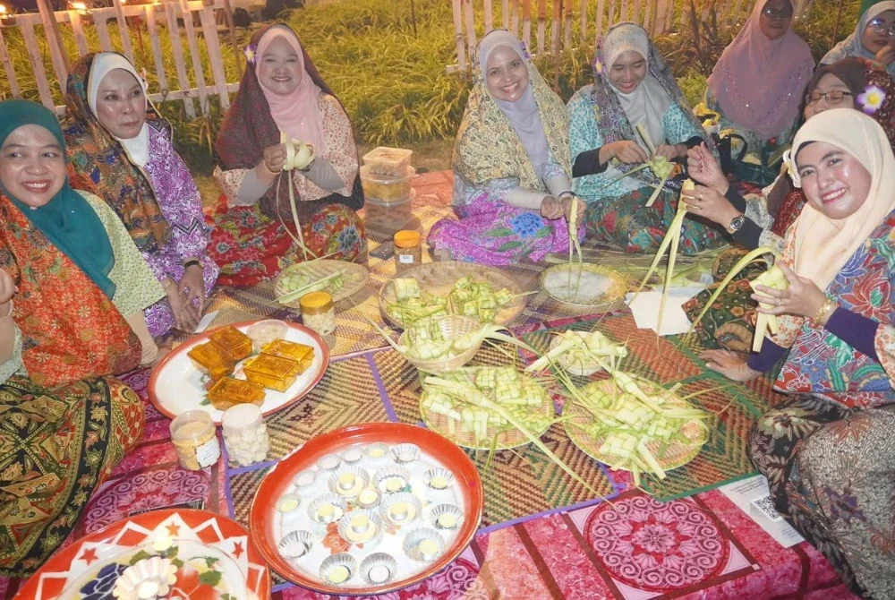 Antara aktiviti menarik disertai pelbagai lapisan masyarakat di salah satu lokasi Pesta Pelita Raya Pahang 2026. Foto Tourism Pahang