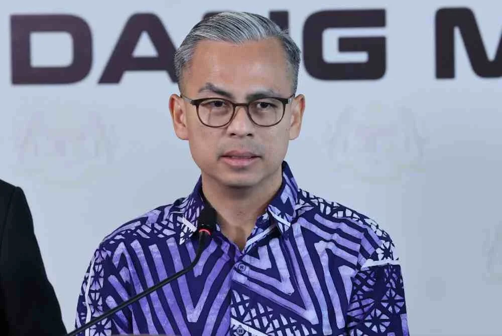 Fahmi ketika sidang media selepas Mesyuarat Kabinet Khas di Menara Komunikasi, pada Jumaat. Foto Bernama
