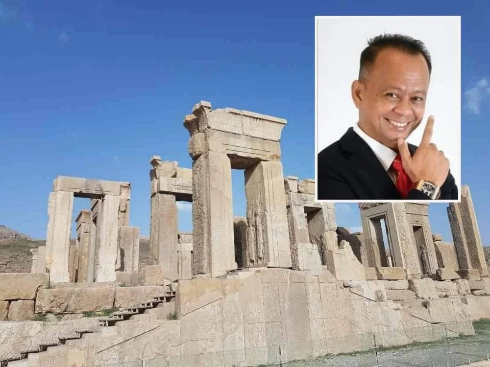 Persepolis, ibu kota empayar Achaemenid yang diasaskan oleh Darius 1 pada 518 sebelum masihi dan diperkasakan oleh Darius The Great. Gambar kecil: Syirfan Indra 
