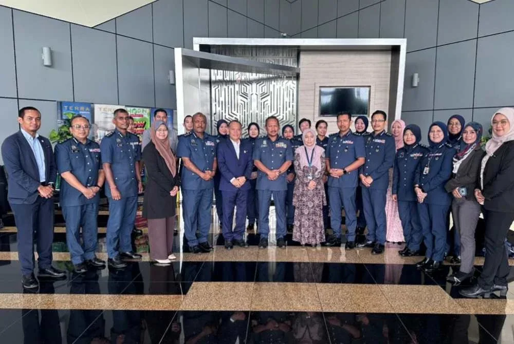 SPRM Kuala Lumpur mengemukakan empat cadangan penambahbaikan tatakelola kepada Persatuan Pegawai Kanan Malaysia (PERKASA) bagi memperkukuh pengurusan sumbangan dana dan tajaan daripada syarikat atau entiti luar.