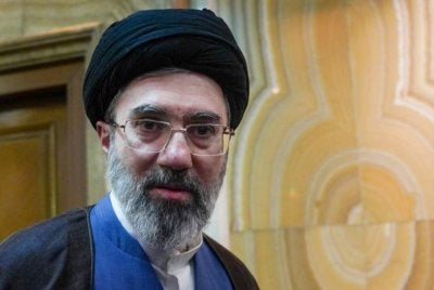 Pada 8 Mac, Mojtaba dilantik sebagai pengganti bapanya walaupun belum muncul di khalayak. Foto: Agensi