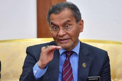 DR DZULKEFLY 