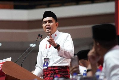 Dr Muhammad Akmal 