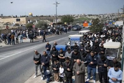 Israel masih menutup pintu masjid itu, sekali gus menafikan hak umat Islam untuk beribadah di tapak ketiga paling suci dalam Islam pada penghujung Ramadan serta menjelang Aidilfitri.