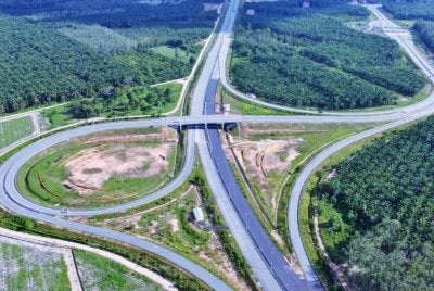 Antara laluan Lebuhraya Pesisiran Pantai Barat (WCE). Foto WCE