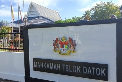 Seorang individu didakwa di mahkamah kerana memelihara dua anjing tanpa lesen sah di Kuala Langat. Foto hiasan