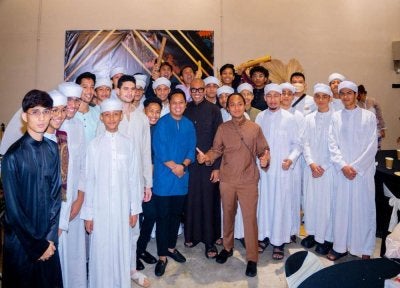 Datuk Abd Rahman Soltan pada Majlis Iftar All Star Influencers Award (ASIA) bersama 40 anak yatim dan 20 pelajar tahfiz yang turut dihadiri lebih 100 pempengaruh tempatan, baru-baru ini.