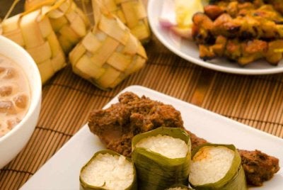 Pengambilan kuih raya serta makanan berkarbohidrat tinggi boleh menyebabkan lonjakan gula darah dengan cepat. Gambar hiasan 123rf.
