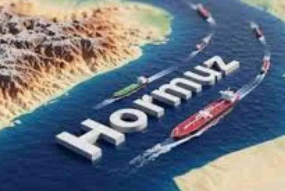 Iran mengawal Selat Hormuz, laluan kritikal bagi bahan bakar dunia. 