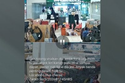 Tular video di media sosial memaparkan seorang lelaki bertindak mencuri telefon bimbit milik pekerja kiosk di sebuah pasar raya di sini.
