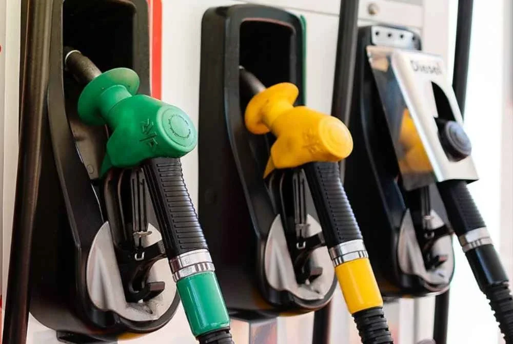Harga minyak mentah dunia meningkat lebih 40 peratus akibat perang Asia Barat sejak 28 Februari - Gambar hiasan