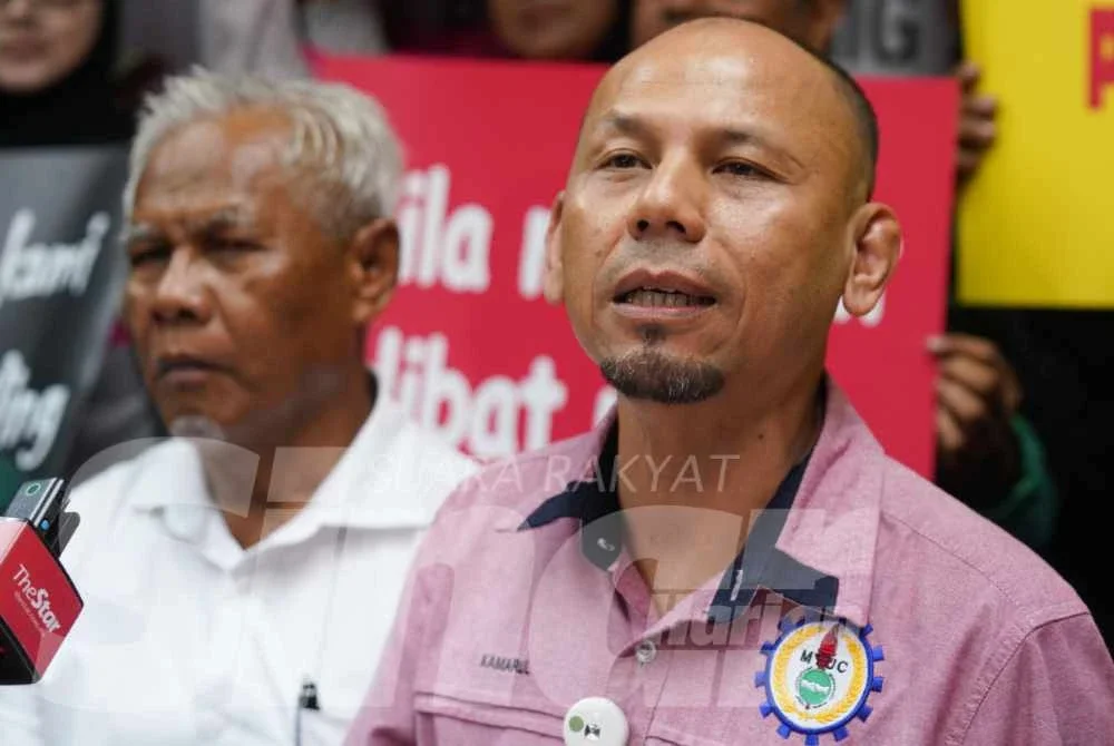 Kamarul Baharin (kanan) pada sidang media, Isnin. Foto Sinar Harian - ROSLI TALIB