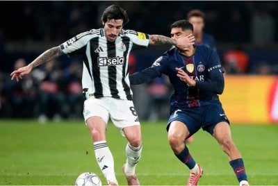 Sandro Tonali (kiri) dalam radar Manchester United. Foto: Agensi