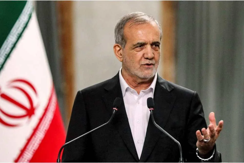 Masoud Pezeshkian - Foto: Agensi