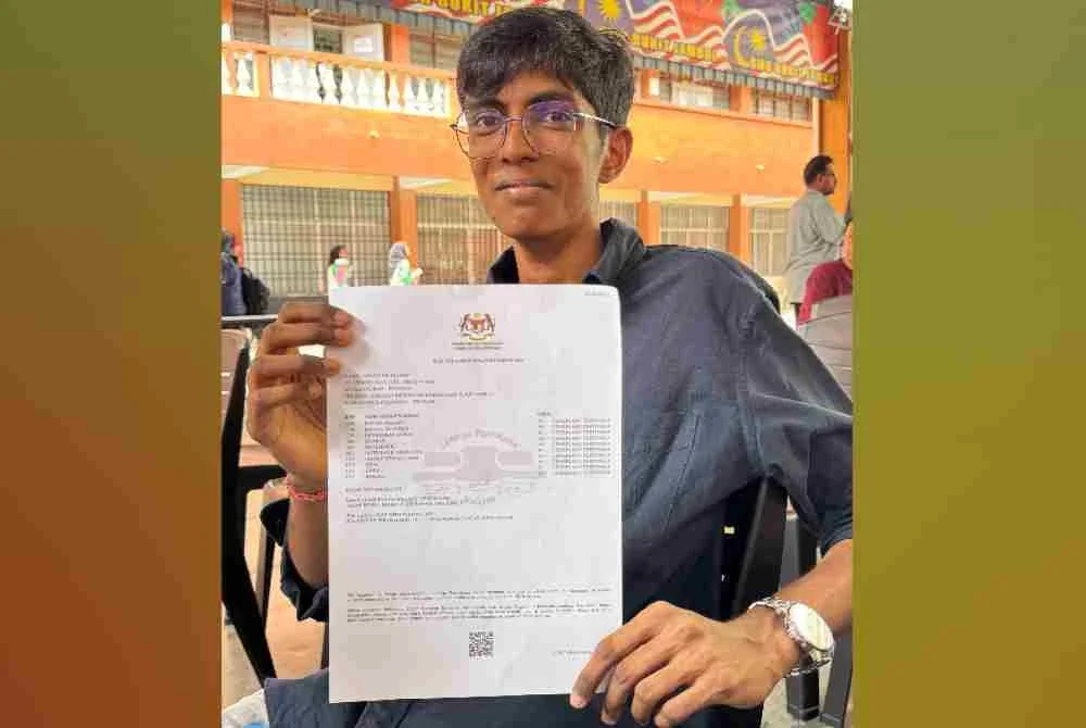 Sanjay memperolehi 10 A dalam SPM 2025.