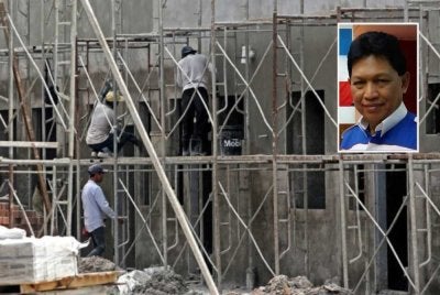 Kedai perkakasan dan pembekal sektor pembinaan dikatakan dalam perancangan untuk menaikkan harga dalam masa terdekat. Gambar kecil: Tukiman
