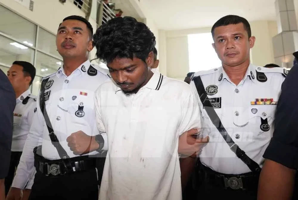 R Saktygaanapathy dipercayai memandu di bawah pengaruh dadah hingga menyebabkan kematian seorang penunggang motosikal di Jalan Raya Barat di sini, tiba di Mahkamah Klang hari ini bagi menghadapi pertuduhan.