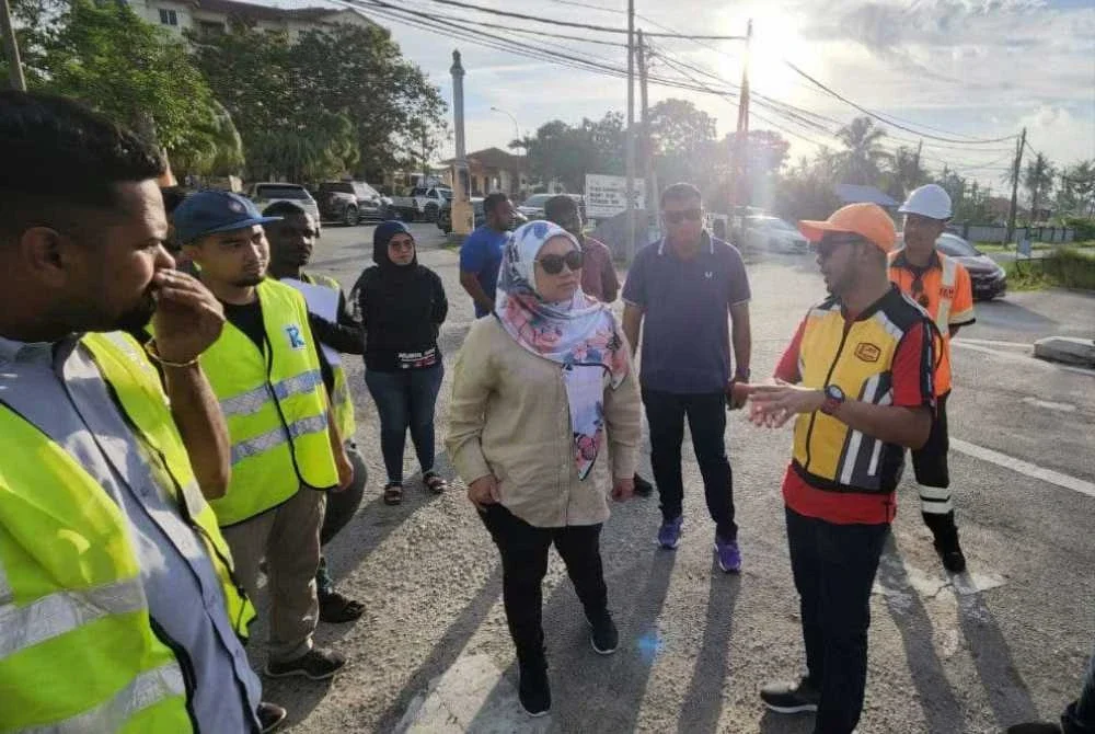 Nurul Syazwani (dua dari kanan) mencadangkan supaya kesalahan memandu dalam keadaan mabuk hingga menyebabkan kematian perlu diklasifikasikan semula sebagai 'culpable homicide not amounting to murder'.
