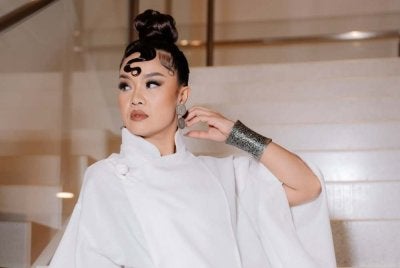 Mimi Fly bakal membawa nama Malaysia di ASEAN-Korea Music Festival yang akan berlangsung pada 18 dan 19 April ini di Araneta Coliseum, Filipina. - Foto Instagram Mimi Fly