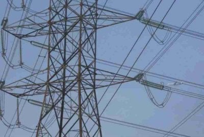Negara dan rakyat perlu bersedia menghadapi peningkatan kos untuk penjanaan elektrik. Gambar hiasan