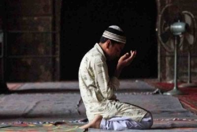 Sabar adalah latihan jiwa untuk tidak tunduk kepada sikap berputus asa. Gambar hiasan 