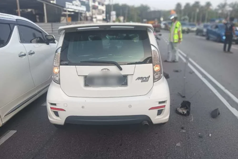 Tiga daripada sembilan mangsa cedera dalam kemalangan tersebut.