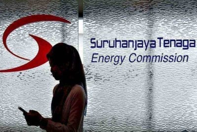 Kira-kira 9.2 juta pengguna elektrik di Semenanjung menikmati Insentif Cekap Tenaga berjumlah RM2.8 bilion sejak diperkenalkan sebagai langkah mengurangkan beban rakyat dalam menghadapi krisis tenaga global.