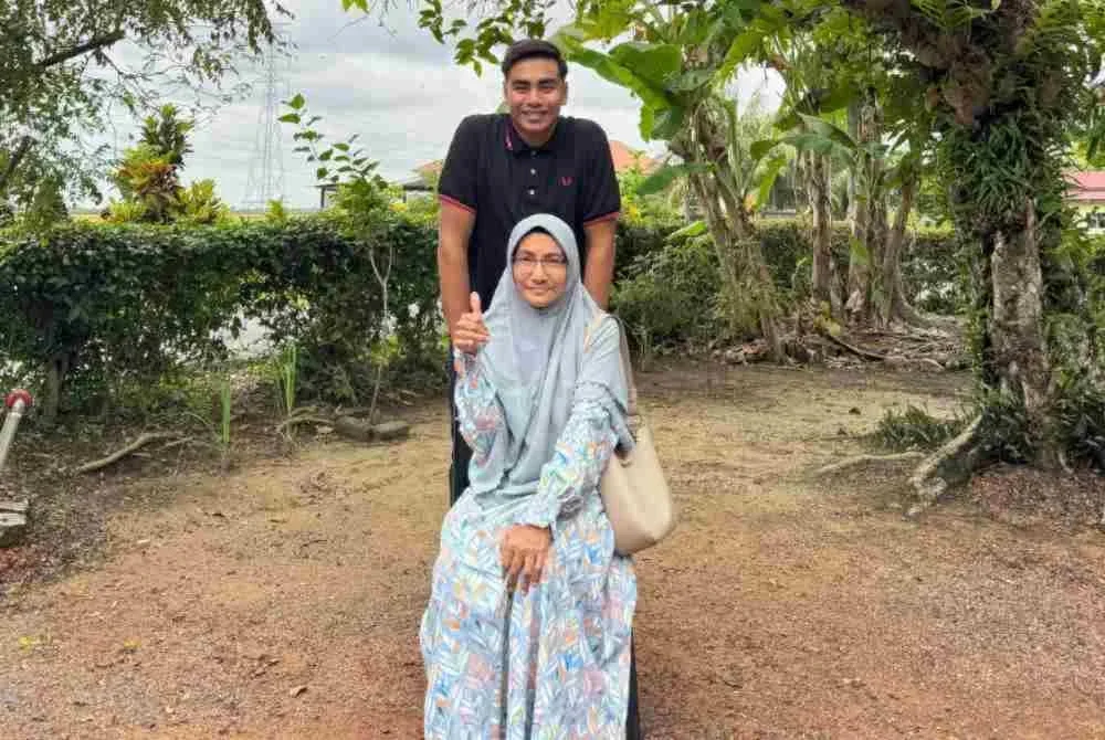 Muhammad Al Imran bersama ibunya.