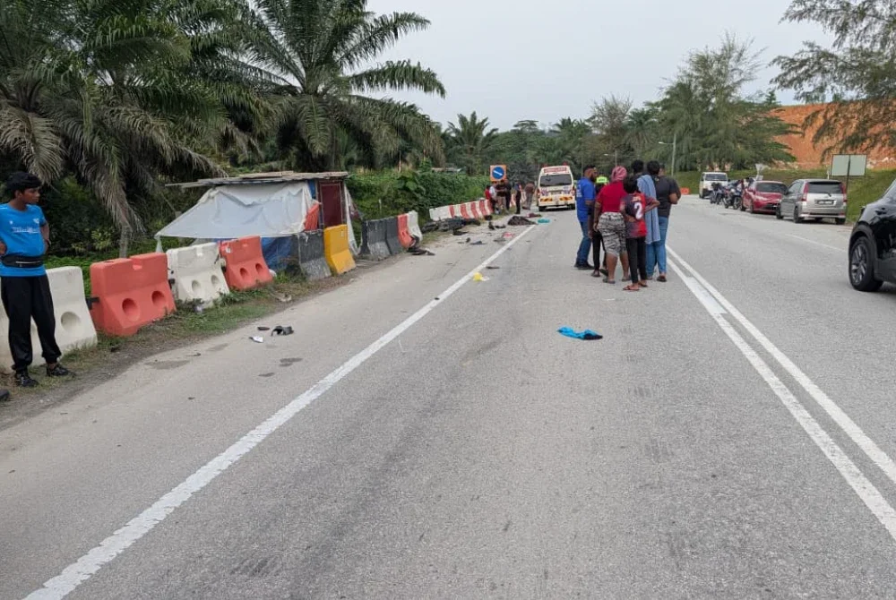 Lokasi kemalangan di Jalan Gunung Pulai. Foto IPD Kulai