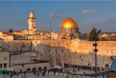 Tembok Ratapan terletak di barat pekarangan Masjid Al-Aqsa. Foto Agensi