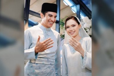 Majlis pertunangan pelakon dan penyanyi Bella Astillah bersama Ahli Parlimen Muar, Syed Saddiq Syed Abdul Rahman mencatat hampir 130 juta tontonan.